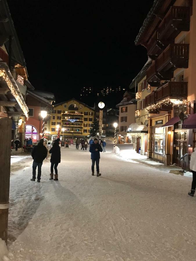 Le Refuge Du Montagnard, Arc 1950, Skis Aux Pieds, Spa Les Arcs  Exterior photo